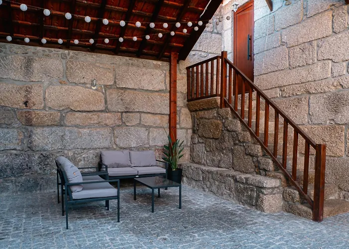 Alojamento de Turismo Rural Casa Do Poço - Serra Da Estrela