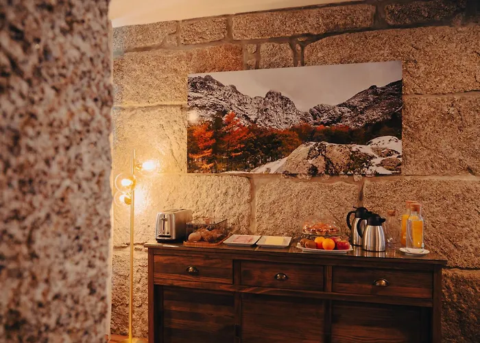 Alojamento de Turismo Rural Casa Do Poço - Serra Da Estrela